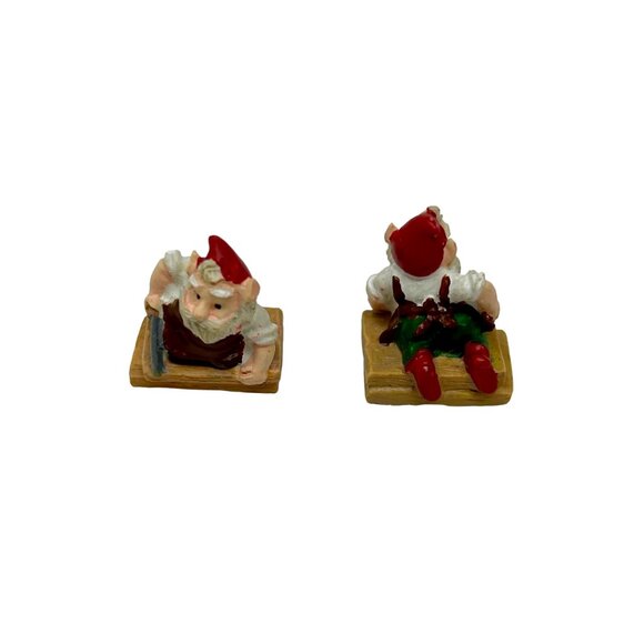 Chraming Little Christmas Elves - Set of 10 - 2 of each design. - Picture 7 of 8